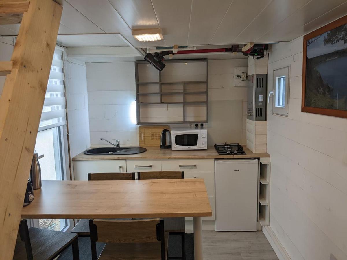 Tiny House Proche De La Plage Sans Draps Ni Serviettes Plevenon Exterior photo